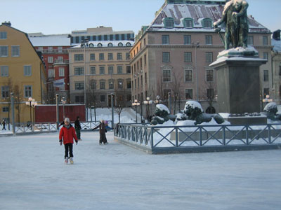 Åka skridskor i Kungsträdgården